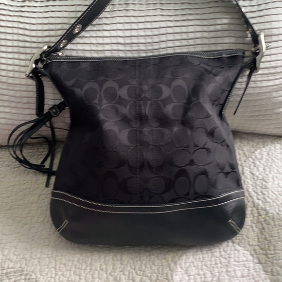 Coach Signature Bag with Leather Bottom - Picture 5 of 10